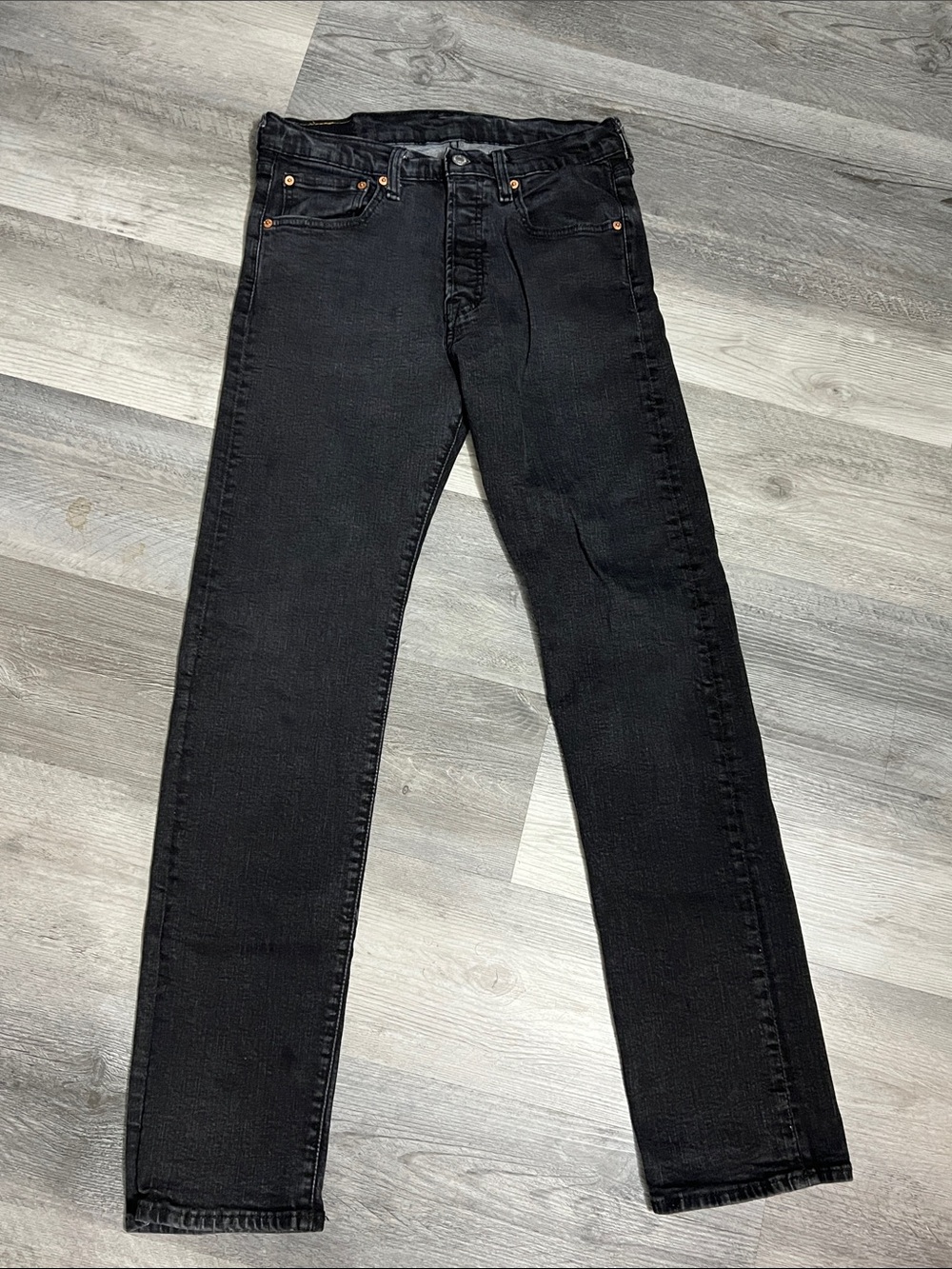 Levi's Men's Black Slim Straight Jeans